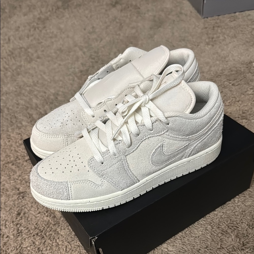 Jordan 1 low